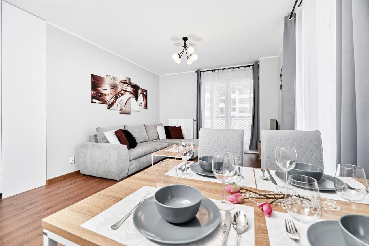 Apartment Wroclaw Sikorskiego With Free Garage By Renters Prestige Exteriér fotografie