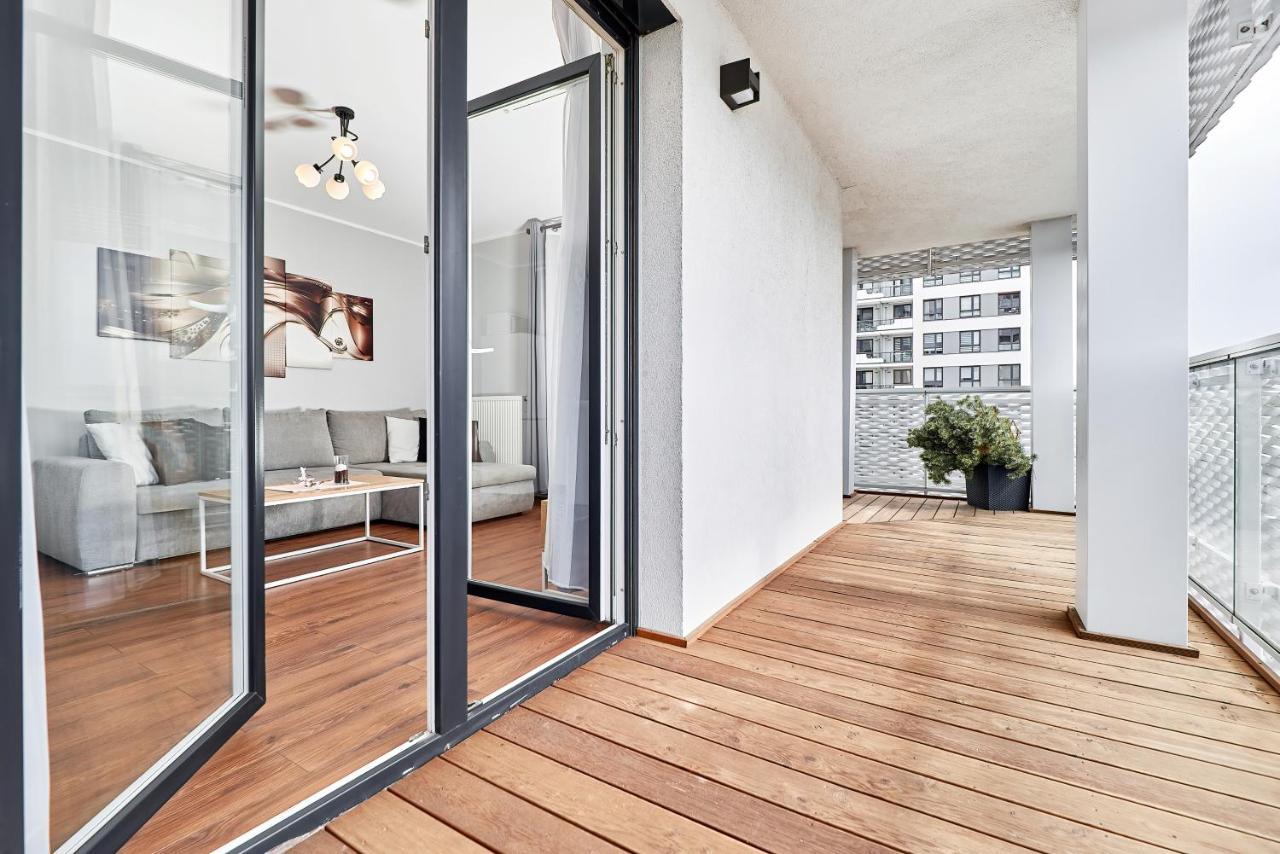 Apartment Wroclaw Sikorskiego With Free Garage By Renters Prestige Exteriér fotografie